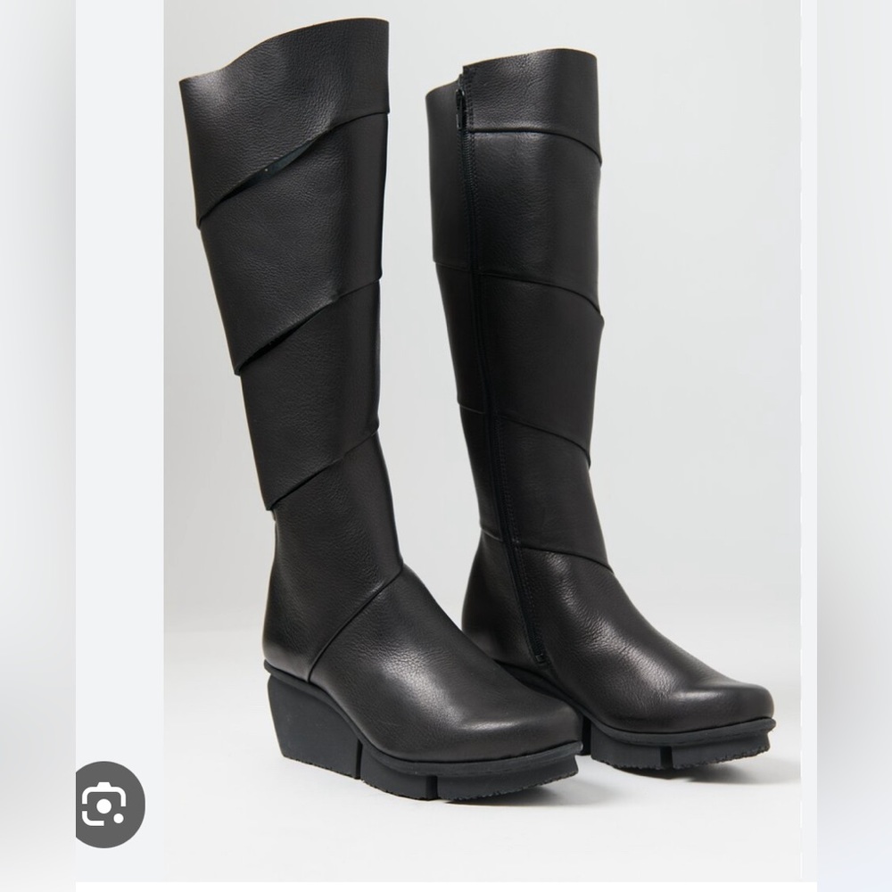 Trippen brand black Curious Tall Boot size 39 worn once